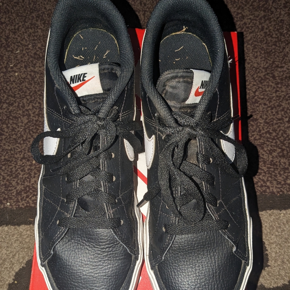Men's sneakers